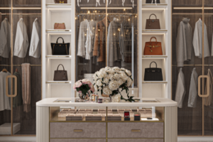 CLOTHING ROOM_SCENE