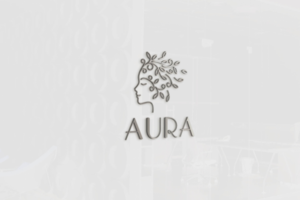 Логотип для женской студии красоты "Aura"