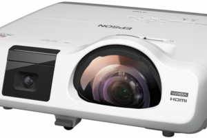 Интерактивные проекторы EPSON с заботой об образовании